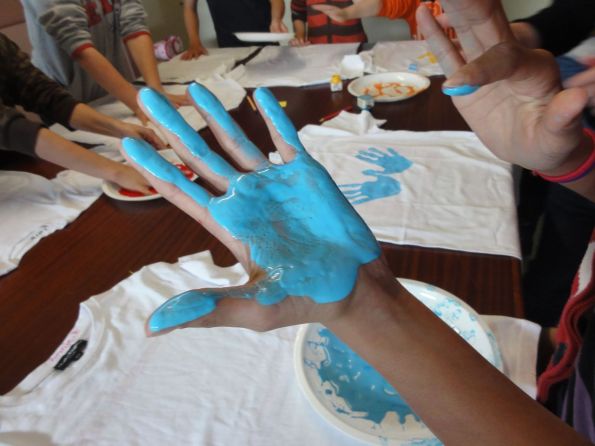 Retraite_Arzier_mains_blues