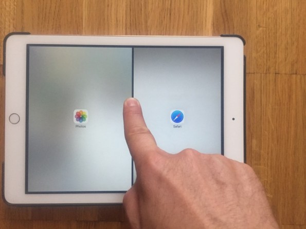 split_screen_iPad_Air_2_1