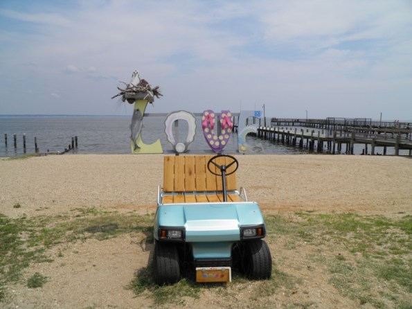 Love_on_the_beach - 1.jpg